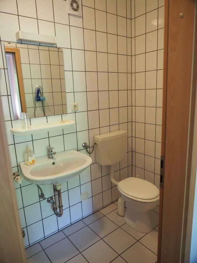 Messe Motel Laatzen Екстериор снимка