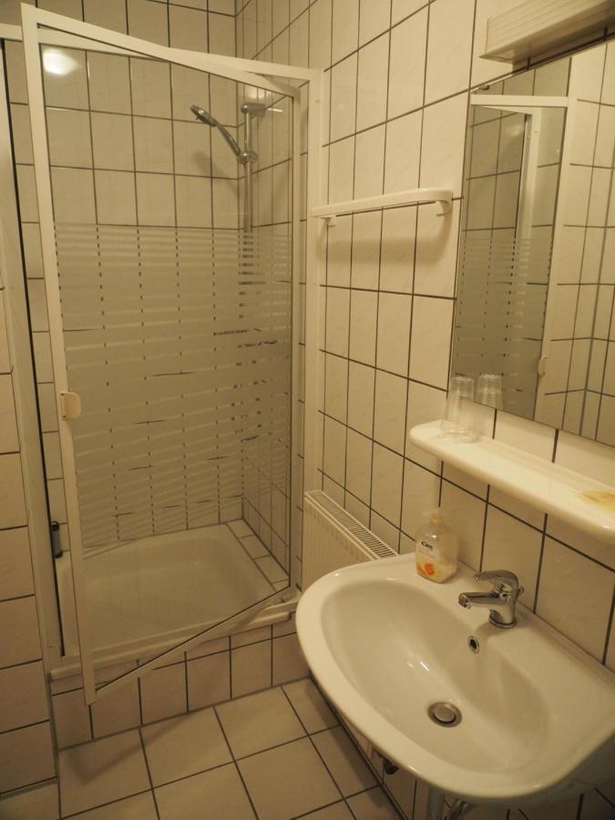 Messe Motel Laatzen Екстериор снимка