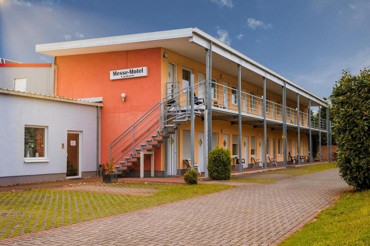 Messe Motel Laatzen Екстериор снимка